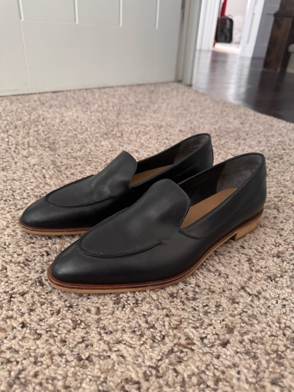 Everlane Women’s Black “The Modern Loafer” size 10 GREAT CONDITION